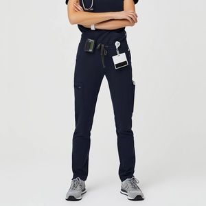 Figs womens yola scrub pants